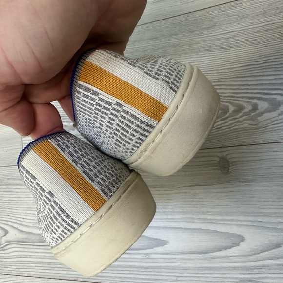 Rothy’s “The Sneaker” in Opal Python size 10 VGUC - Picture 4 of 8